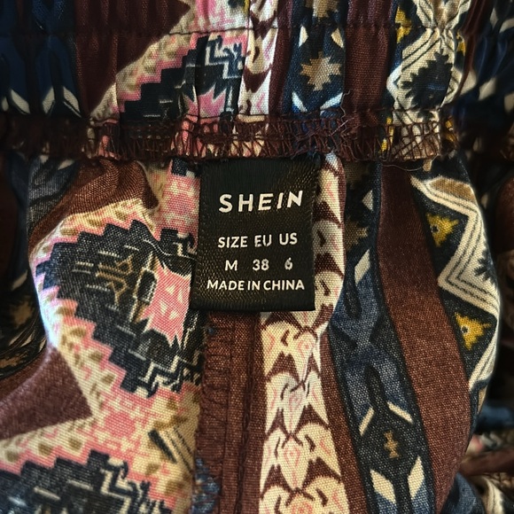 Crazy Shorts - Picture 2 of 2